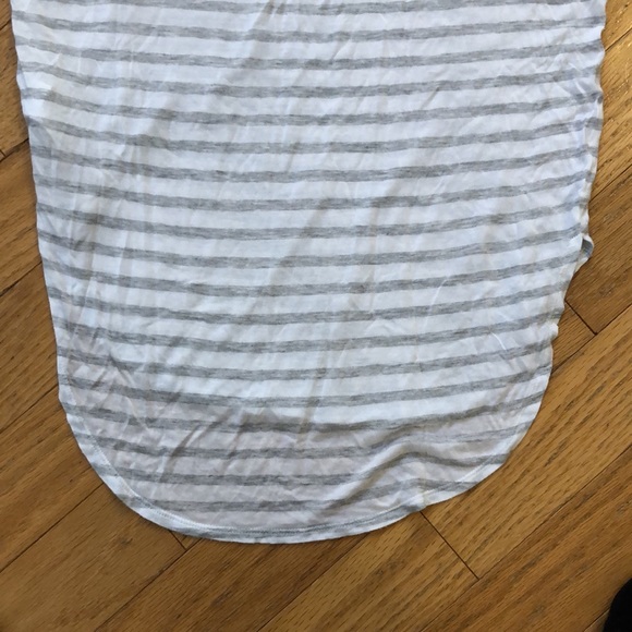 Banana Republic Dolman Sleeve Grey / White Striped Crewneck Shirt - XS - Picture 8 of 11